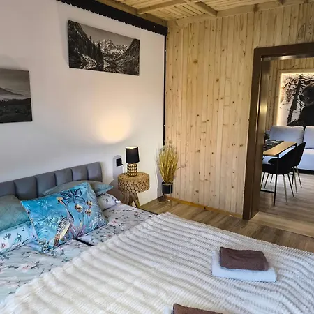 Jama Niedzwiedzia Z Widokiem Na Giewont Séjour chez l'habitant Poronin
